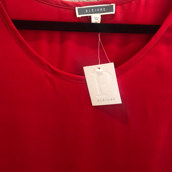 Red Blouse - Picture 2 of 4